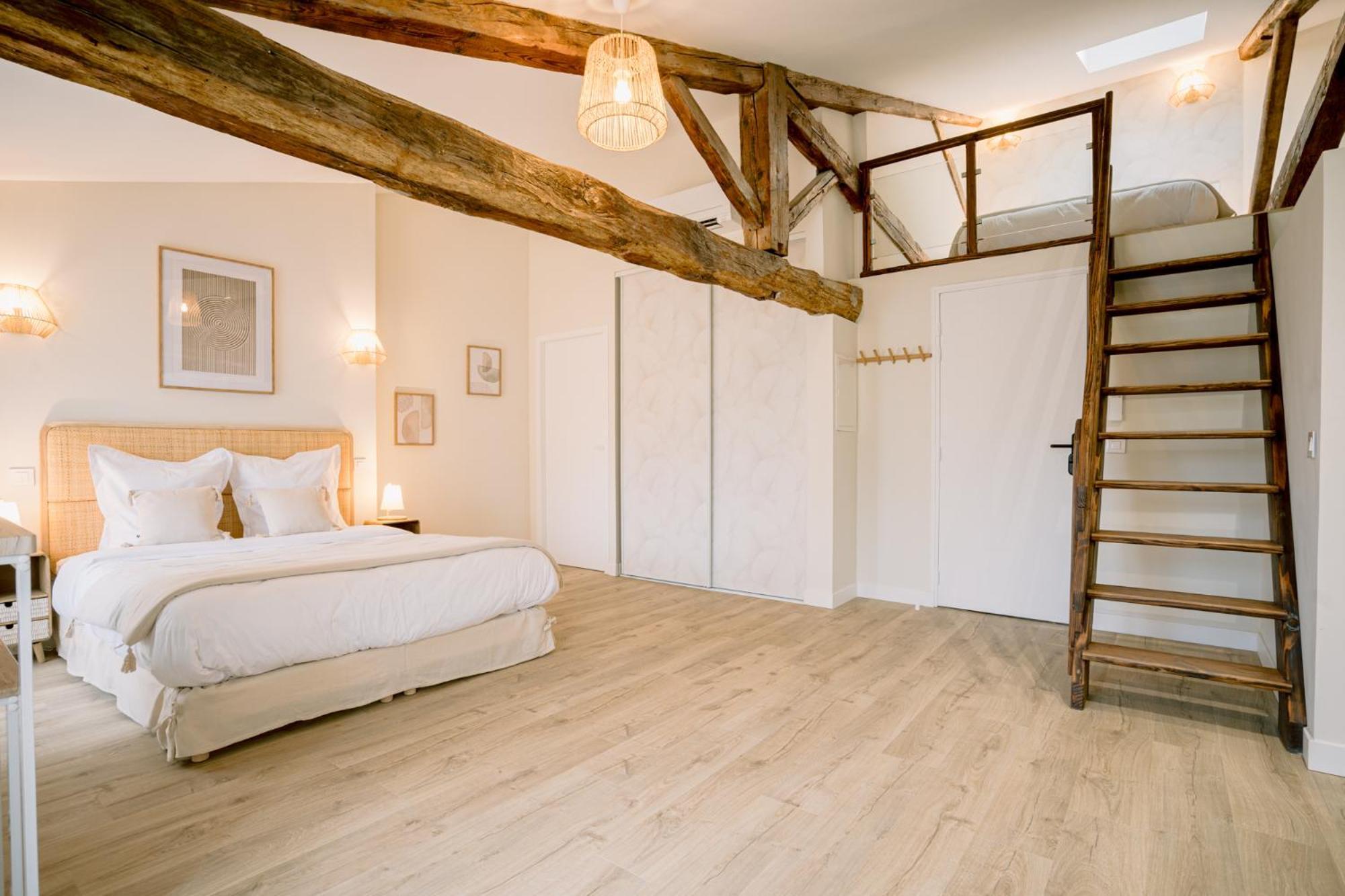 Les Suites De La Cathedrale อัลบี ภายนอก รูปภาพ